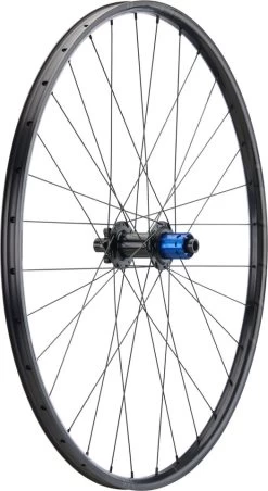 Tune Roue Race 23 Boost Disc 6 Trous 29"