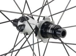 Dt-swiss Set De Roues PR 1600 SPLINE 32 Disc Center Lock 28" 13 Dt-swiss Set De Roues PR 1600 SPLINE 32 Disc Center Lock 28" -Accessoires De Vélo 475945
